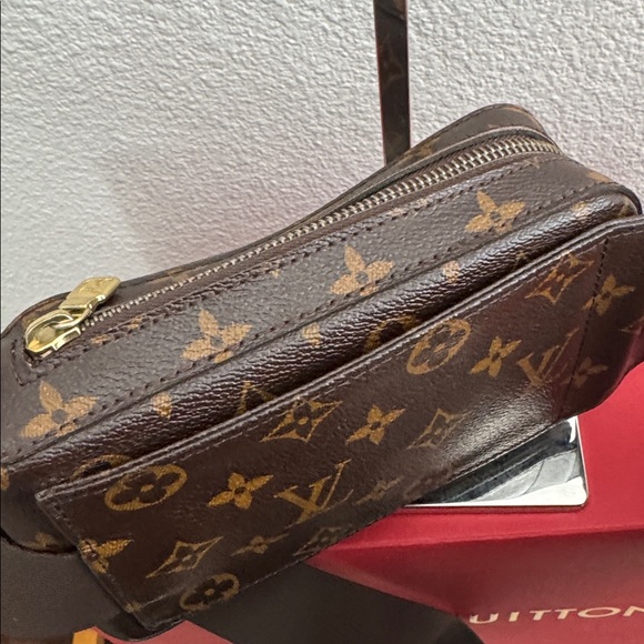 Authentic LOUIS VUITTON LV Monogram Geronimo Shoulder Bag Rare - Picture 5 of 8